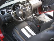 Ford_Shelby_GT500_Inside2