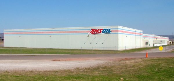 AMSOIL has an interesting history and plays a big role much of the popularity of today’s synthetic lubricants. Founded by jet fighter squadron commander, Albert J Amatuzio, his vision was to take what he saw being used in aviation and make it available for regular motorists. 