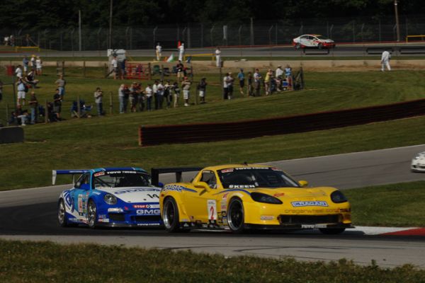 Mike Skeen, of Charlotte, N.C., scored a World Challenge GT Championship debut victory Saturday, winning the first half of the Optima Batteries Mid-Ohio Grand Prix Presented by GameStreamer at Mid-Ohio Sports Car Course.