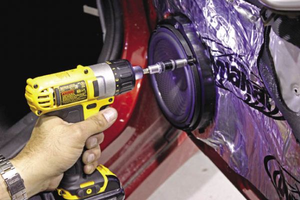 Honda Remix Project 2.0: Civic Audio Install by Best Buy