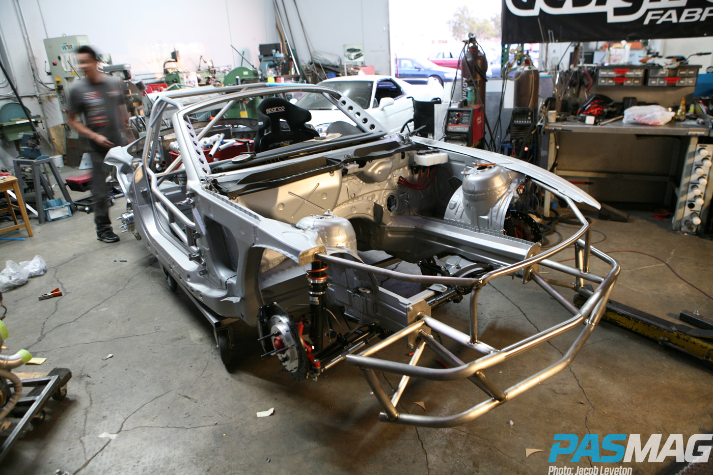 Designcraft Fabrication Joon Maeng 2003 BMW Z4 1