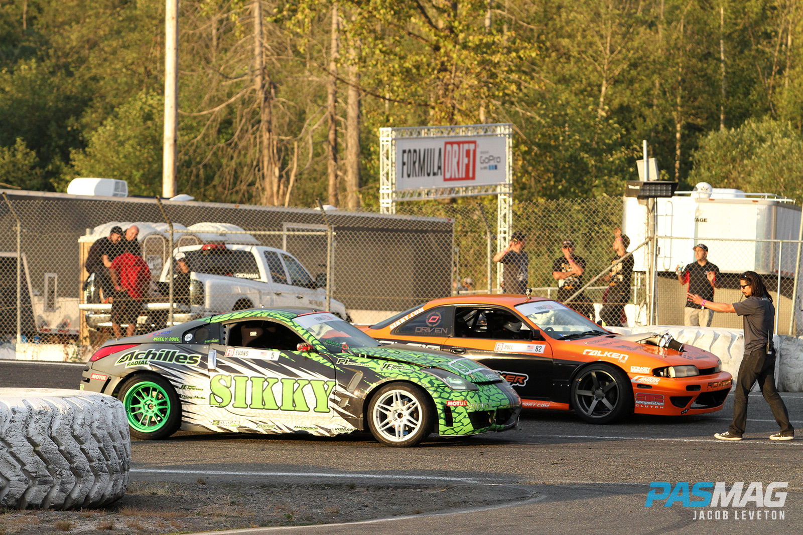 PRO2 Formula Drift Heating Up EvansHull 9015