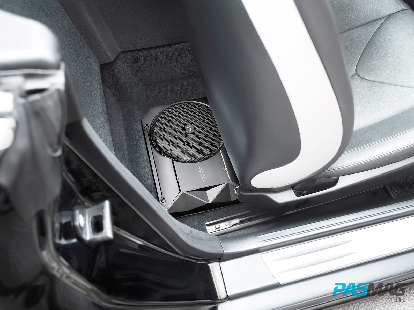 PASMAG JBL BassPro SL Amplifier Subwoofer Review 5