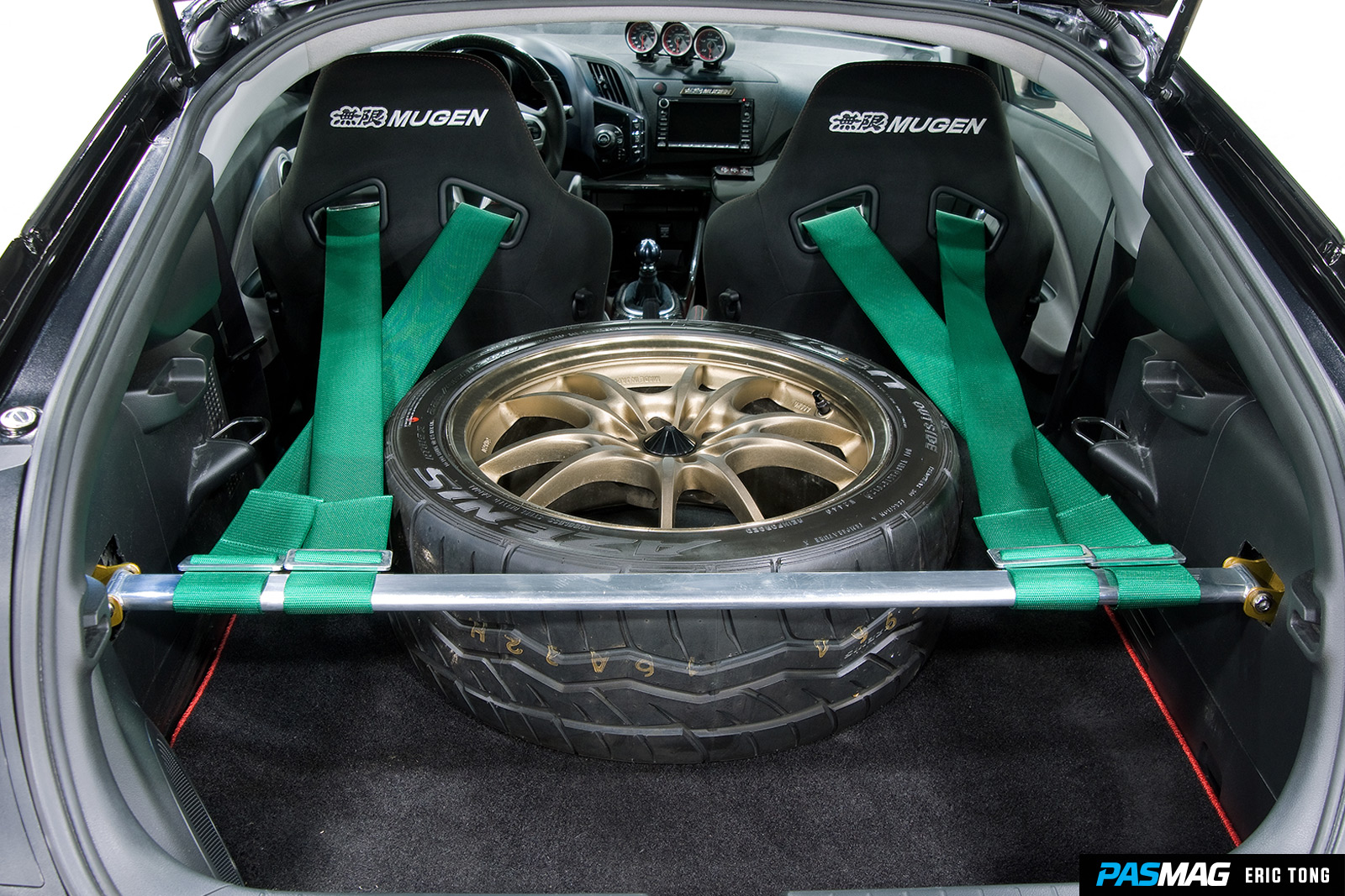 PASMAG Team Emotion Oct Nov 2016 Marc Ducrow 2011 Honda CRZ 3
