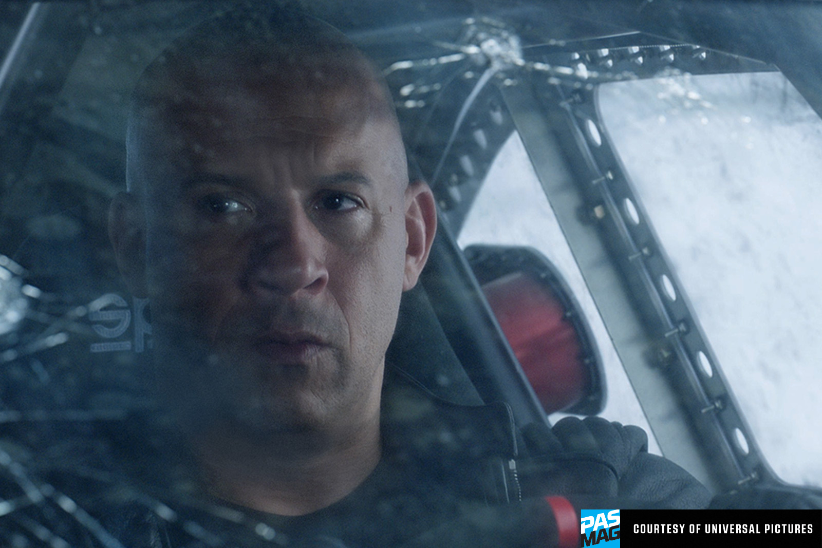 Fate of the Furious F8 Universal Roman Pearce Tyrese Gibson PASMAG 08