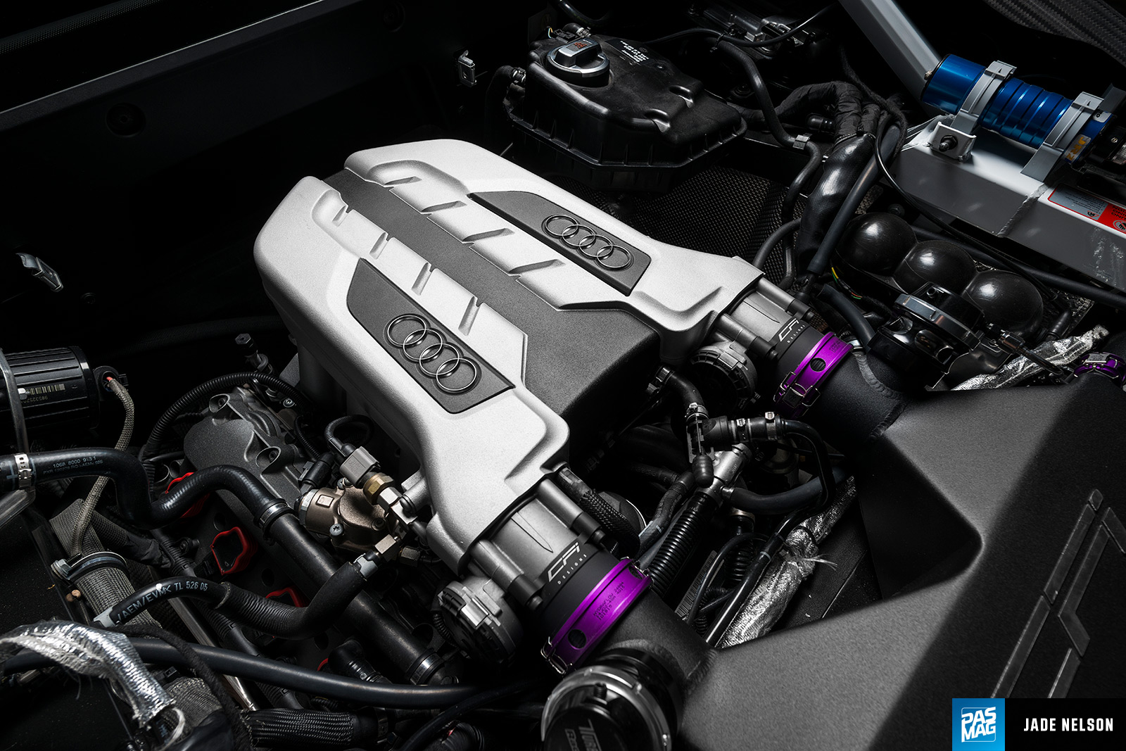 PASMAG 143 Umbrella Auto Design Audi R8 12