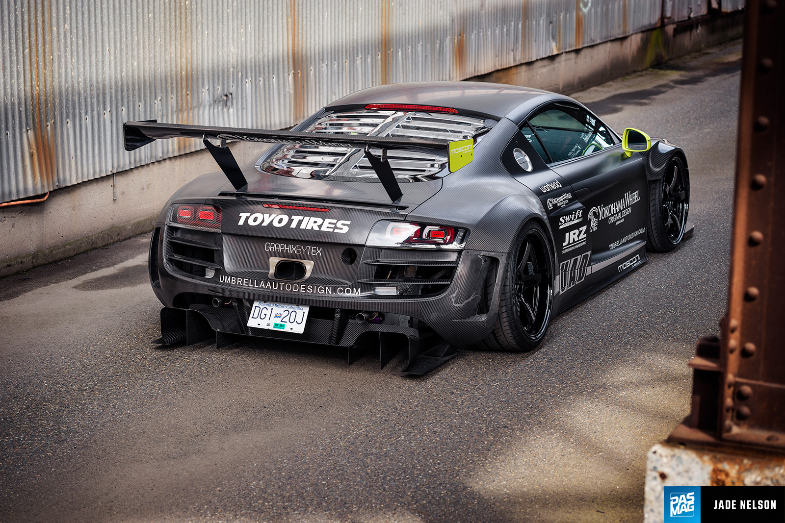 PASMAG 143 Umbrella Auto Design Audi R8 18