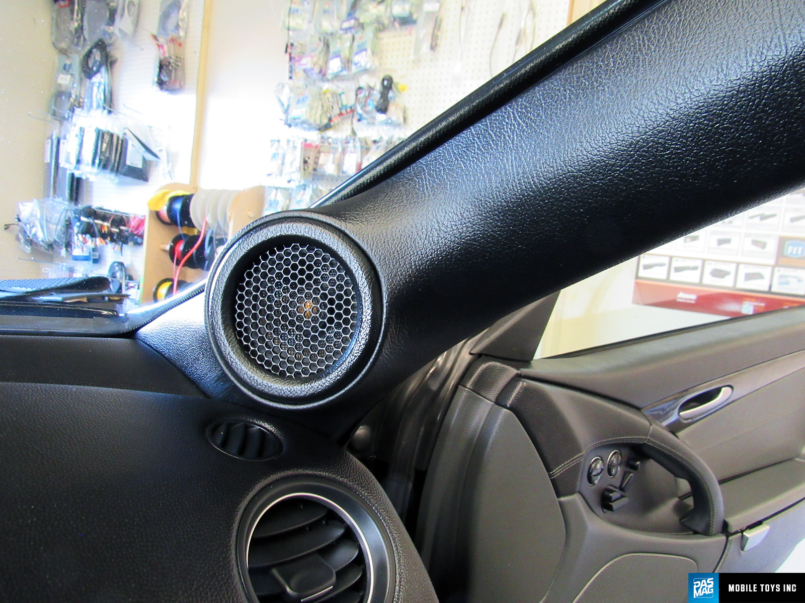 11 Mobile Toys Inc 2005 Mercedes Benz SL55 AMG PASMAG