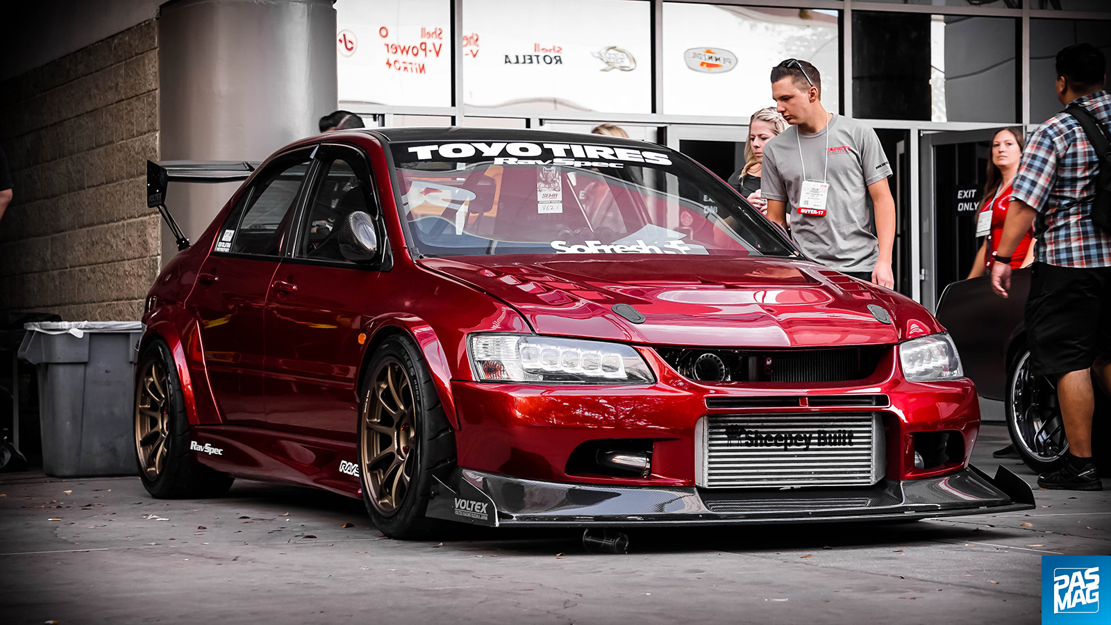 04 SEMA 2017 Silver Lot