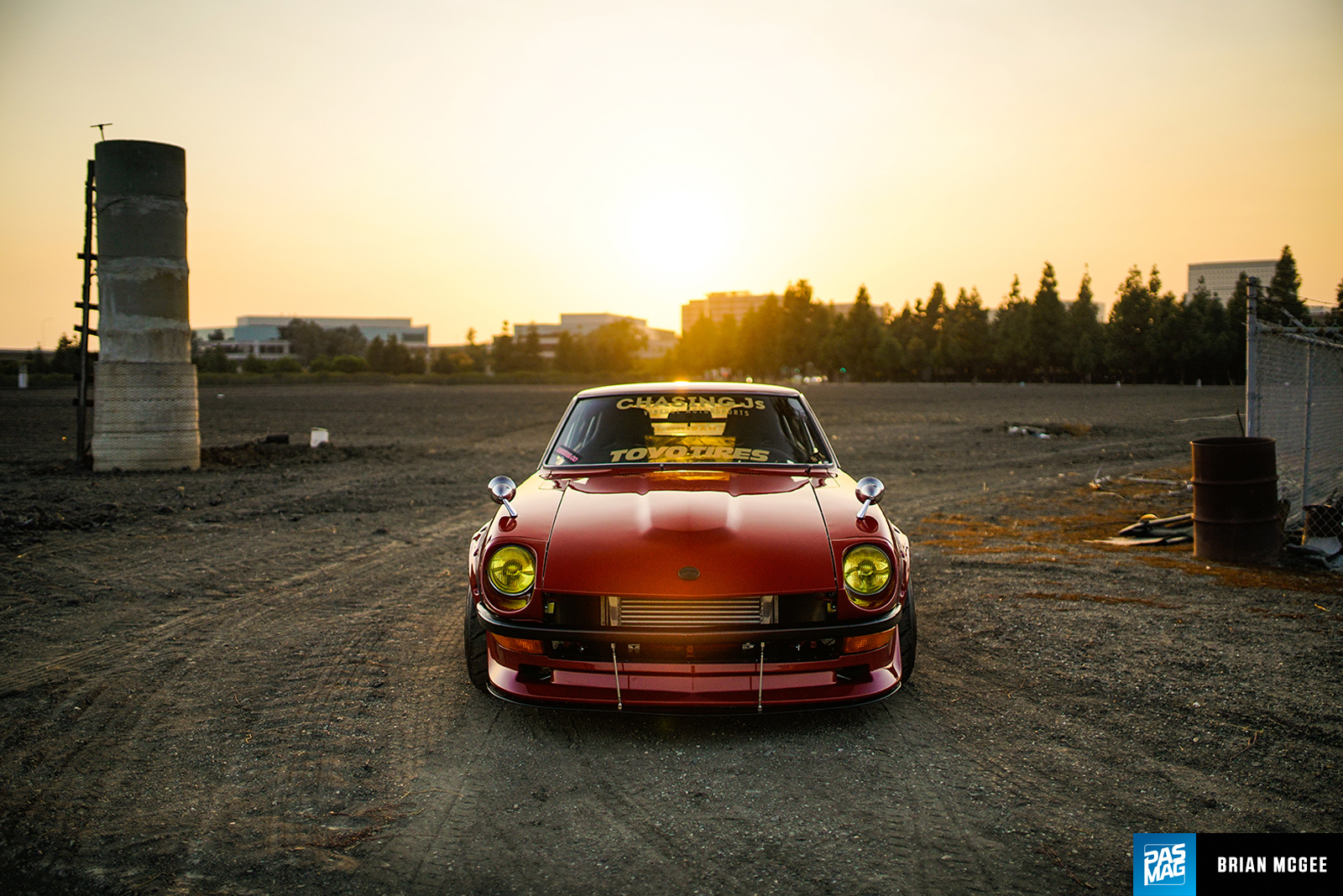 02 Dominic Le Chasing Js 1971 Datsun 240Z PASMAG