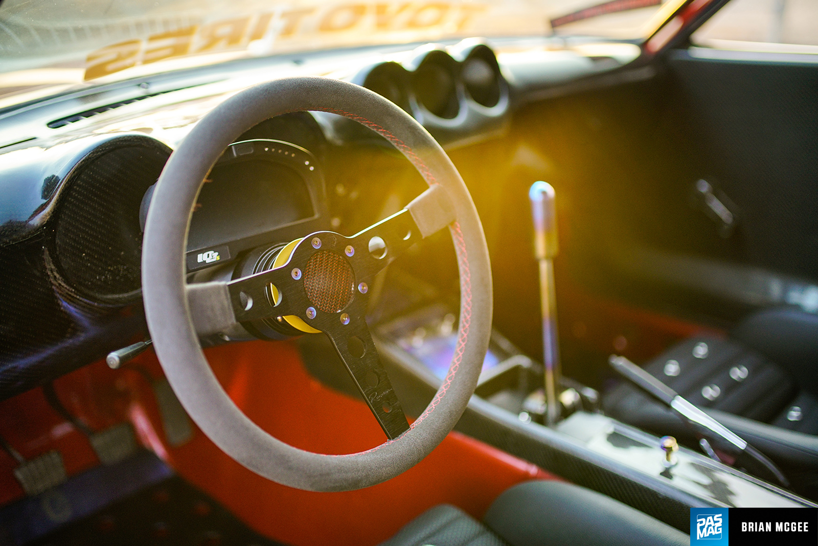30 Dominic Le Chasing Js 1971 Datsun 240Z PASMAG