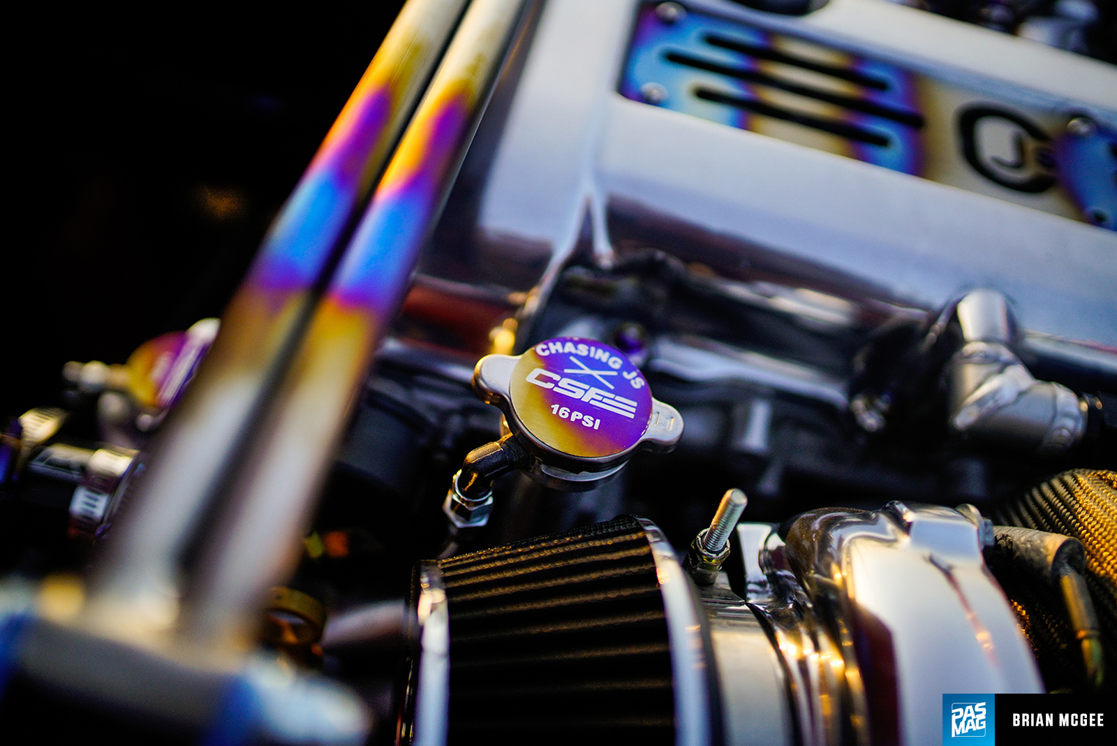 39 Dominic Le Chasing Js 1971 Datsun 240Z PASMAG