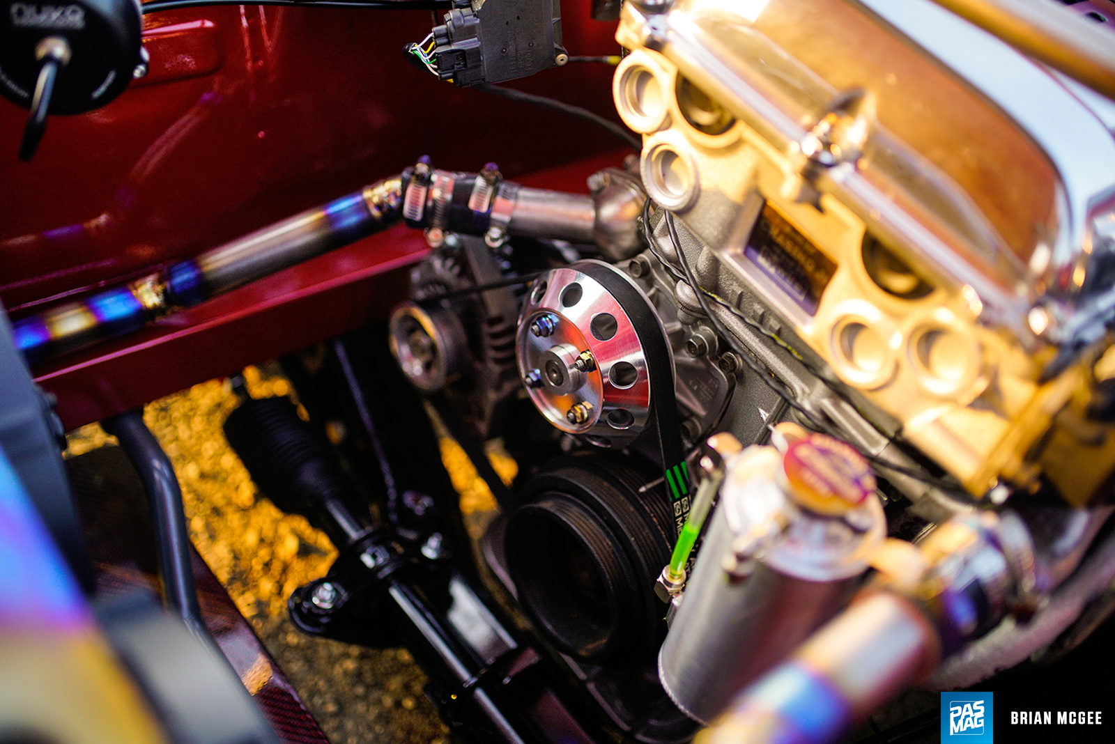 40 Dominic Le Chasing Js 1971 Datsun 240Z PASMAG