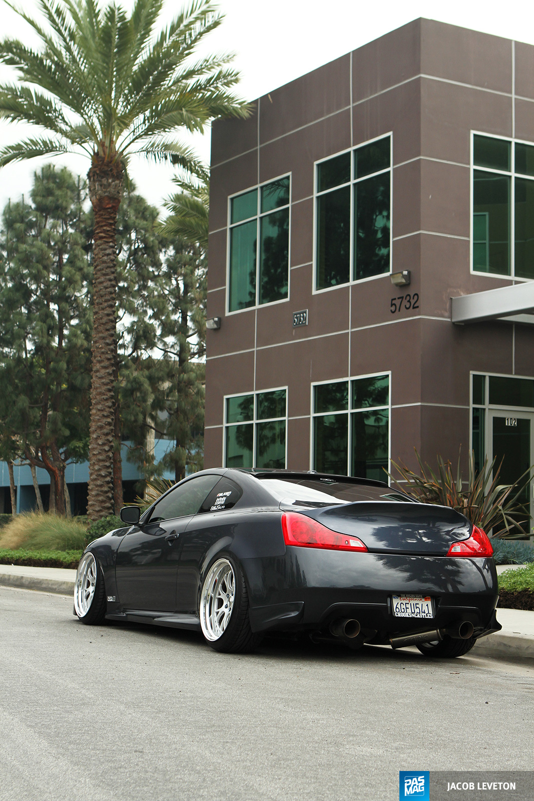 03 Thuysi Nguyen 2008 Infiniti G37S pasmag