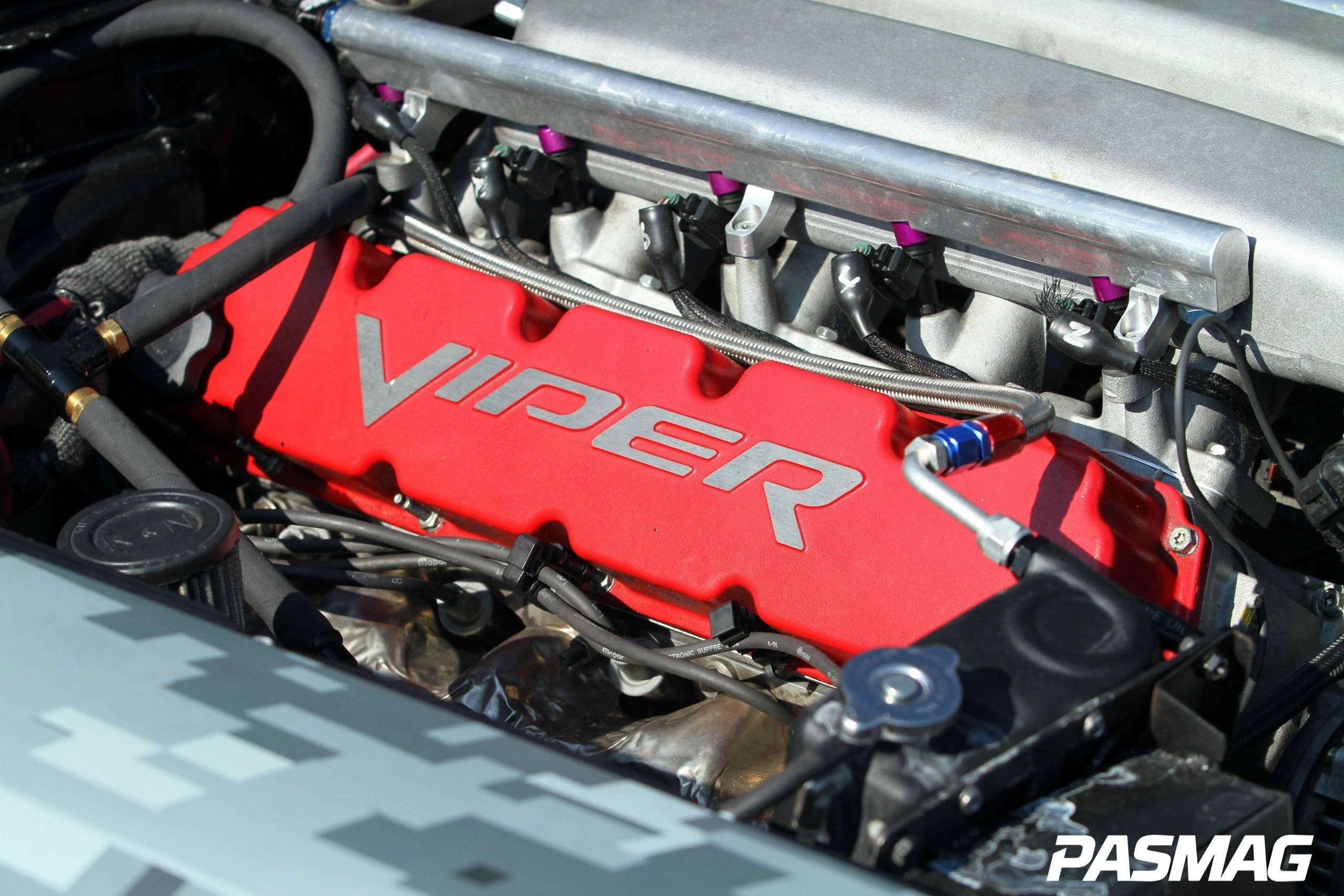 Break-Neck Style: Dean Kearney's Oracle Lighting Dodge Viper