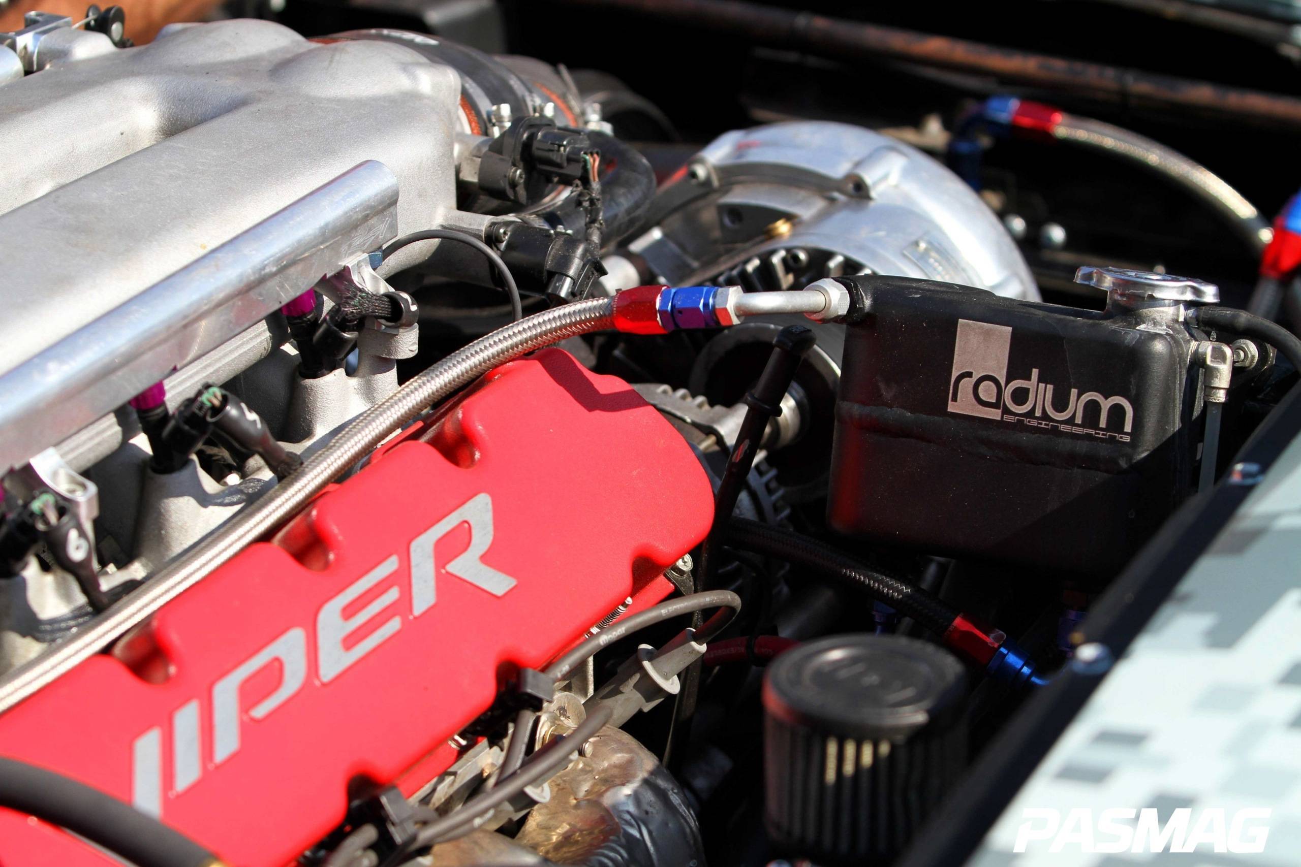Break-Neck Style: Dean Kearney's Oracle Lighting Dodge Viper
