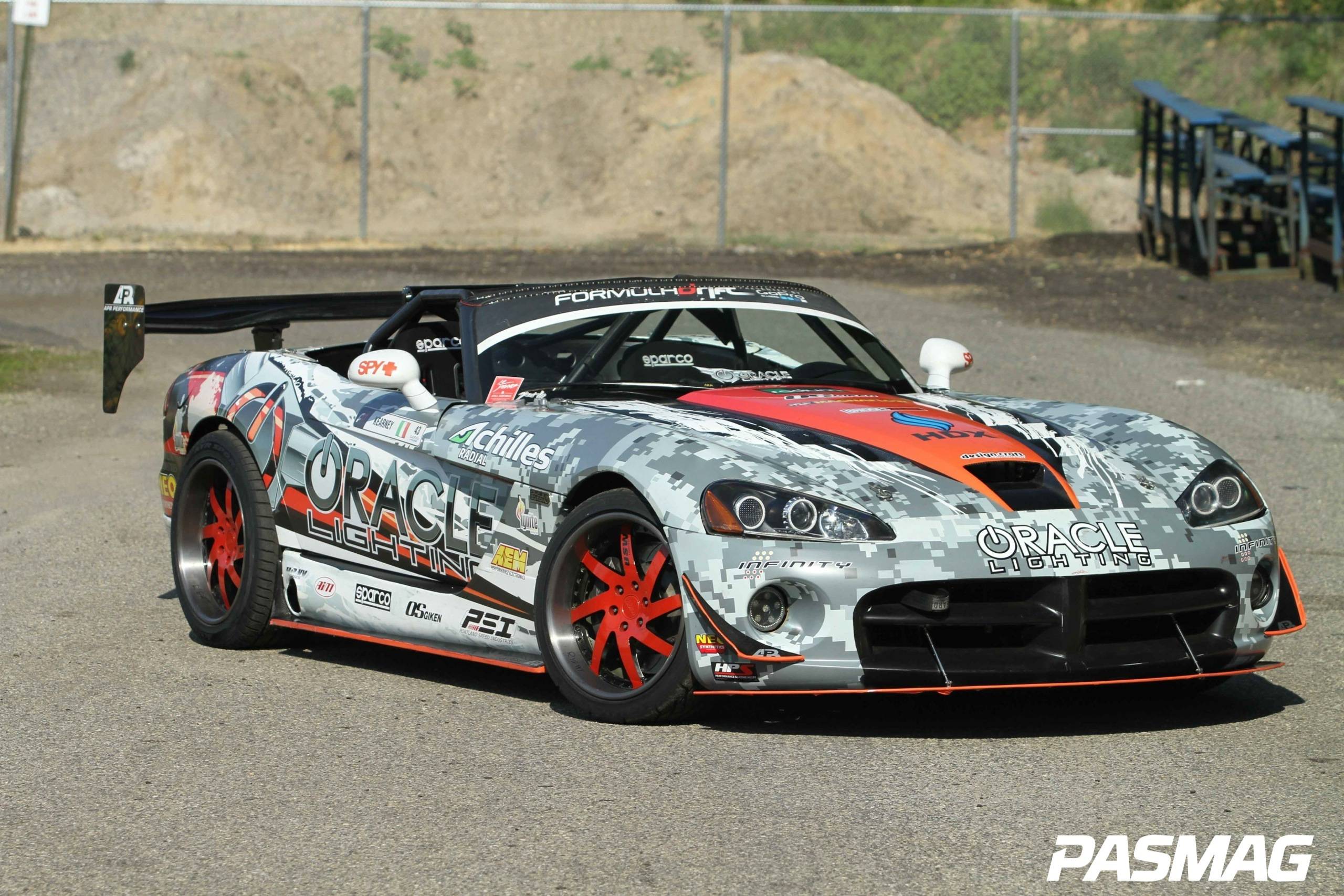Break-Neck Style: Dean Kearney's Oracle Lighting Dodge Viper