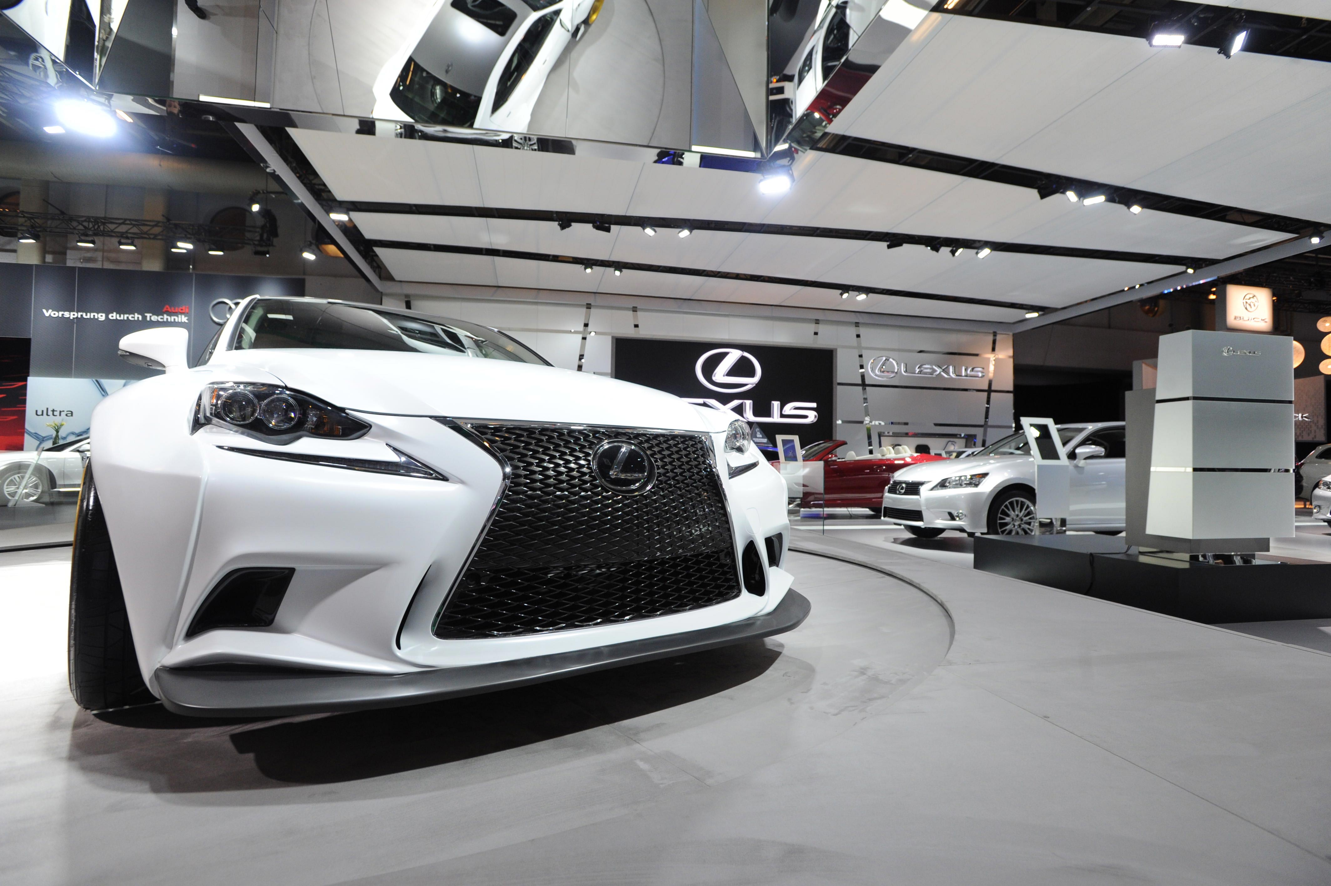 Rob Evan's DeviantART 2014 Lexus IS 350