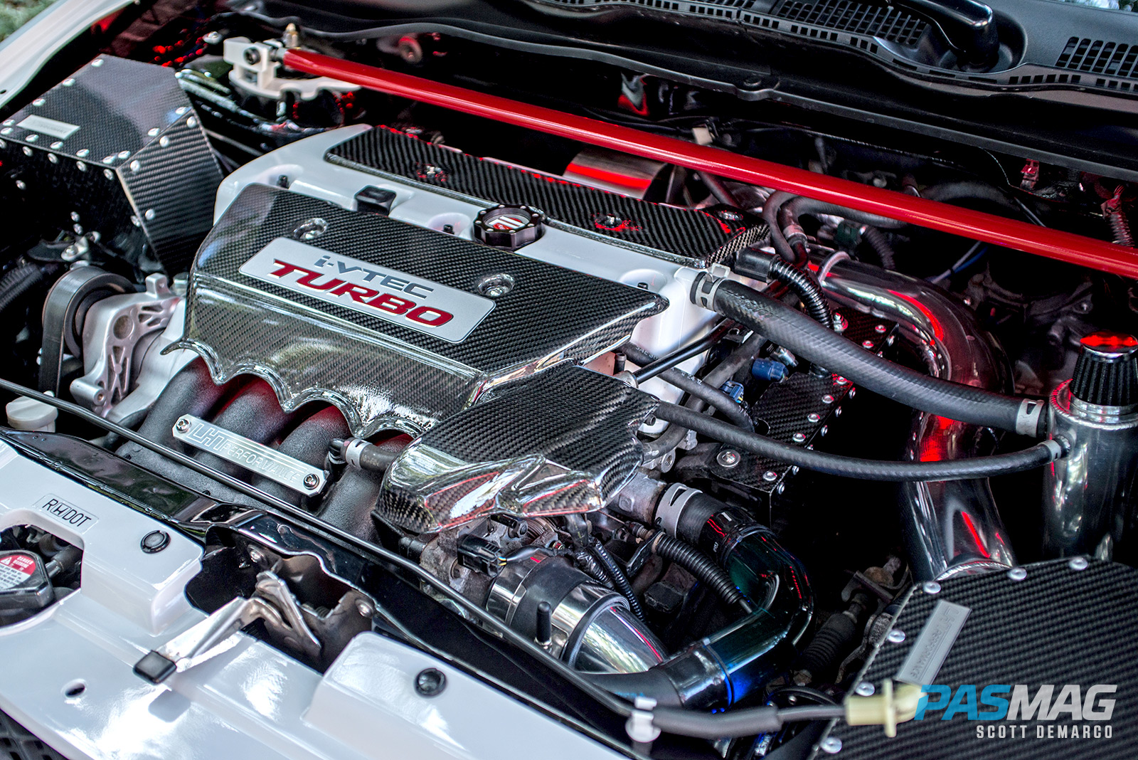 Lauren Hansell and Eric Bungo’s 2002 Civic Si