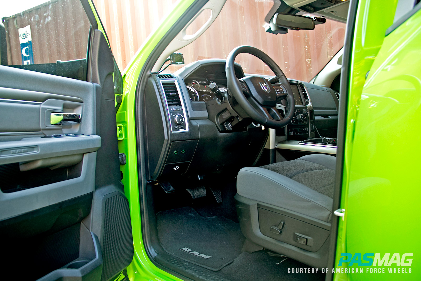 Hulk Smash: Albert Diaz's 2013 Dodge Ram