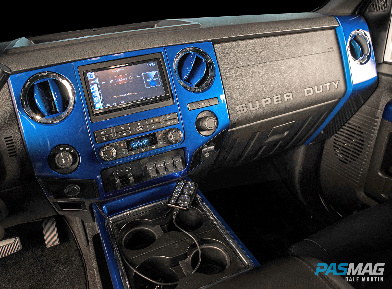 Complete Customs F-250 Cover Truck D24-12