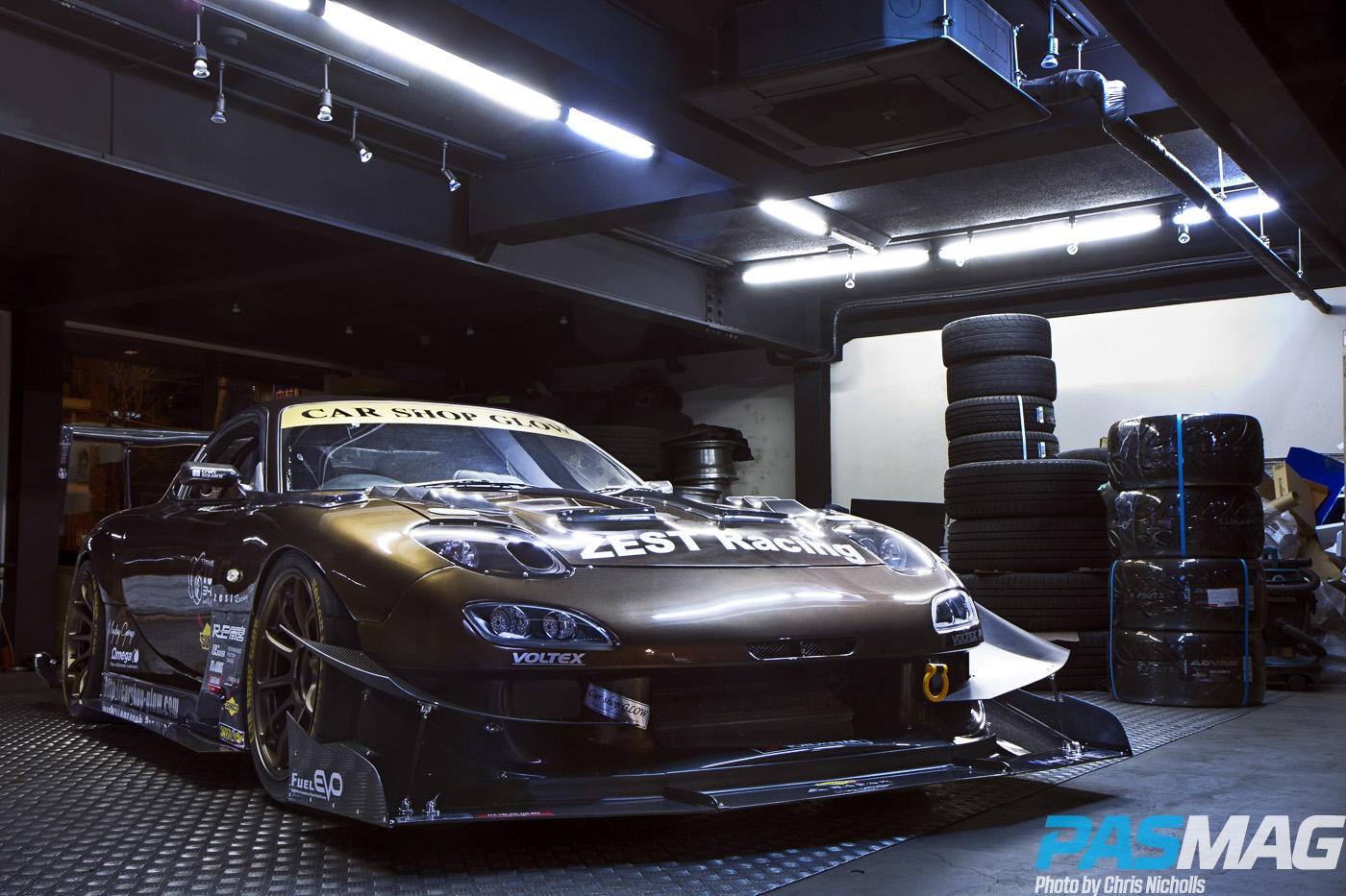 Car Shop Glow Mazda FD3S RX7 PASMAG Front three quarter