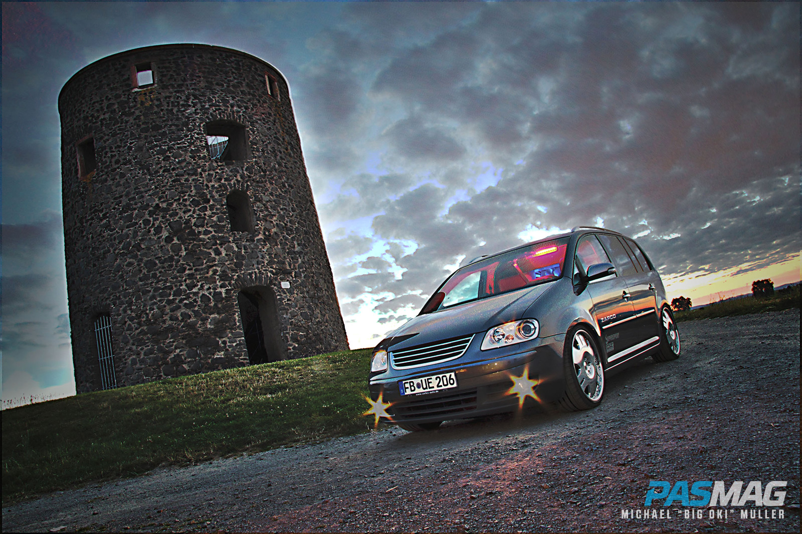 Michael Big Oki Muller 2004 VW Touran PASMAG 1