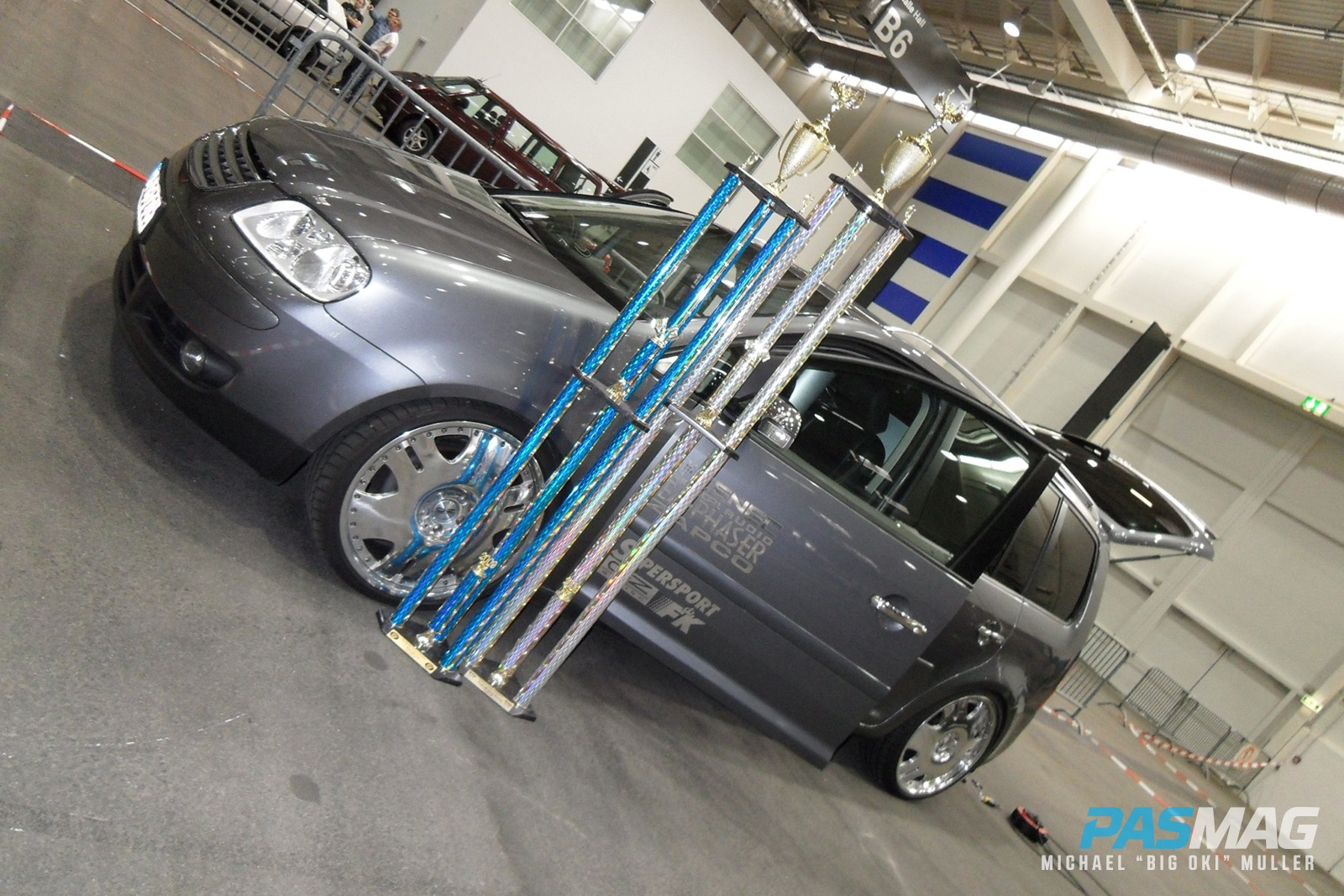Michael Big Oki Muller 2004 VW Touran PASMAG 12