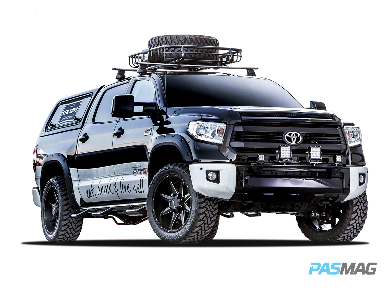 2014 SEMA Tim Love Tundra 001