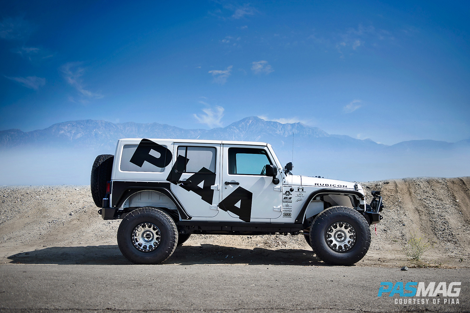 Chris Olander Jeep JK Wrangler PIAA PASMAG 9