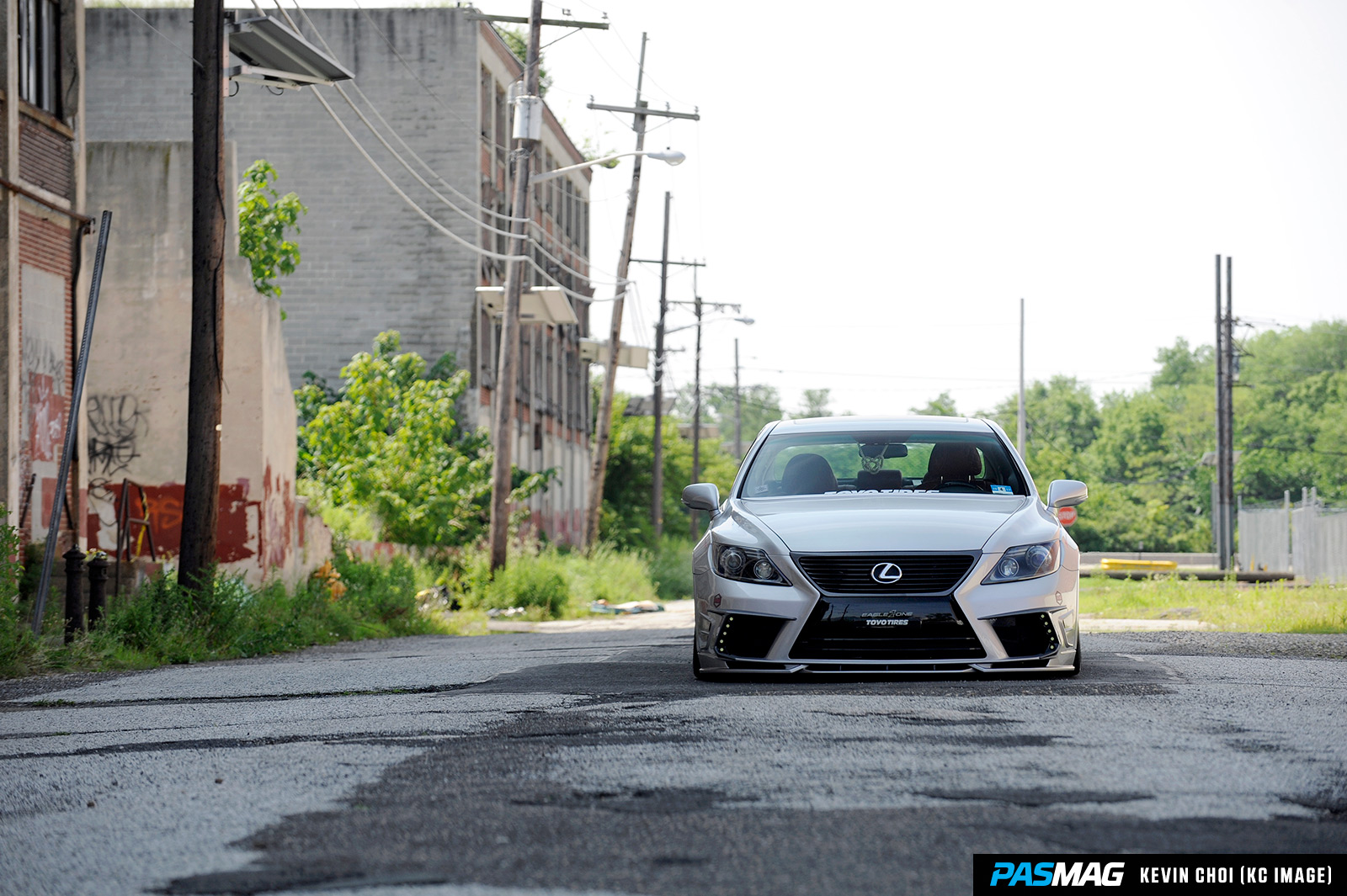 Mark Yuen 2007 Lexus LS460 PASMAG 4