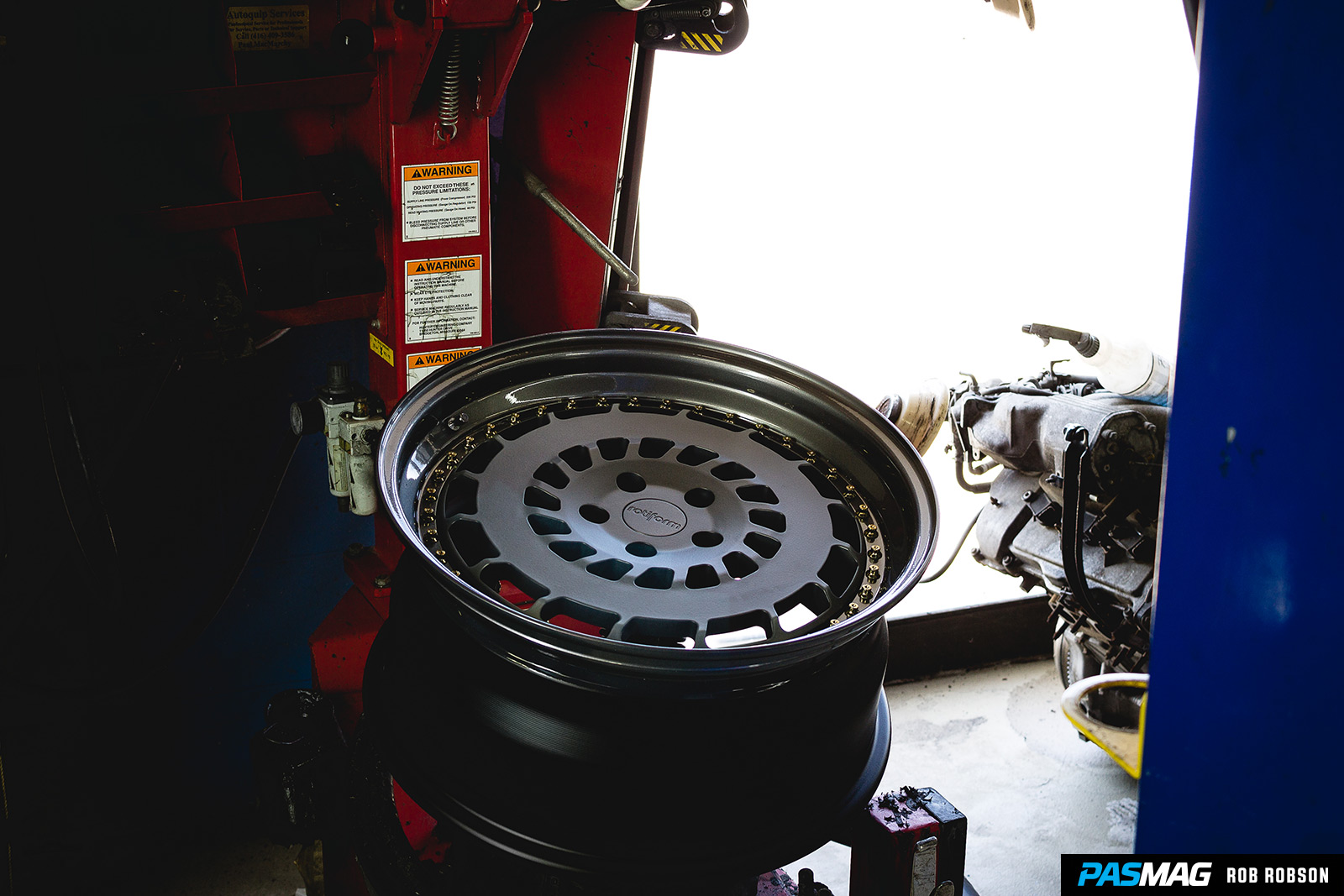 Fitted 101 Infiniti G37xS PASMAG Rob Robson 24