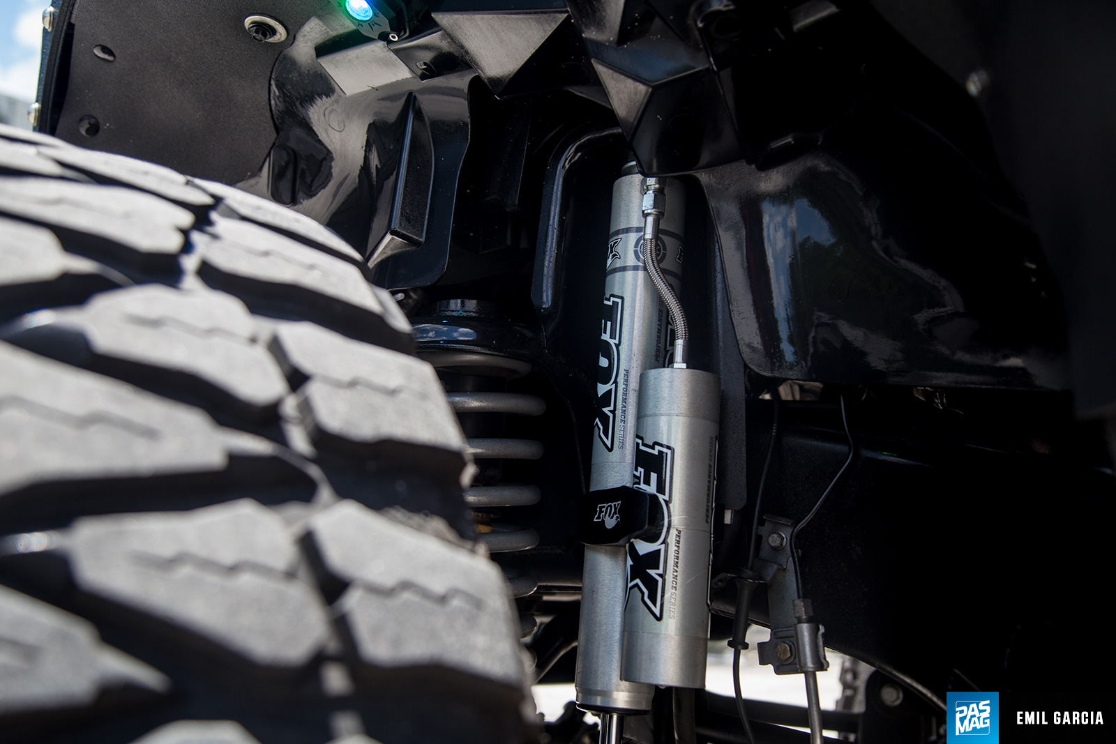 09 DS18 2014 Jeep Wrangler JK Nightcrawler pasmag09
