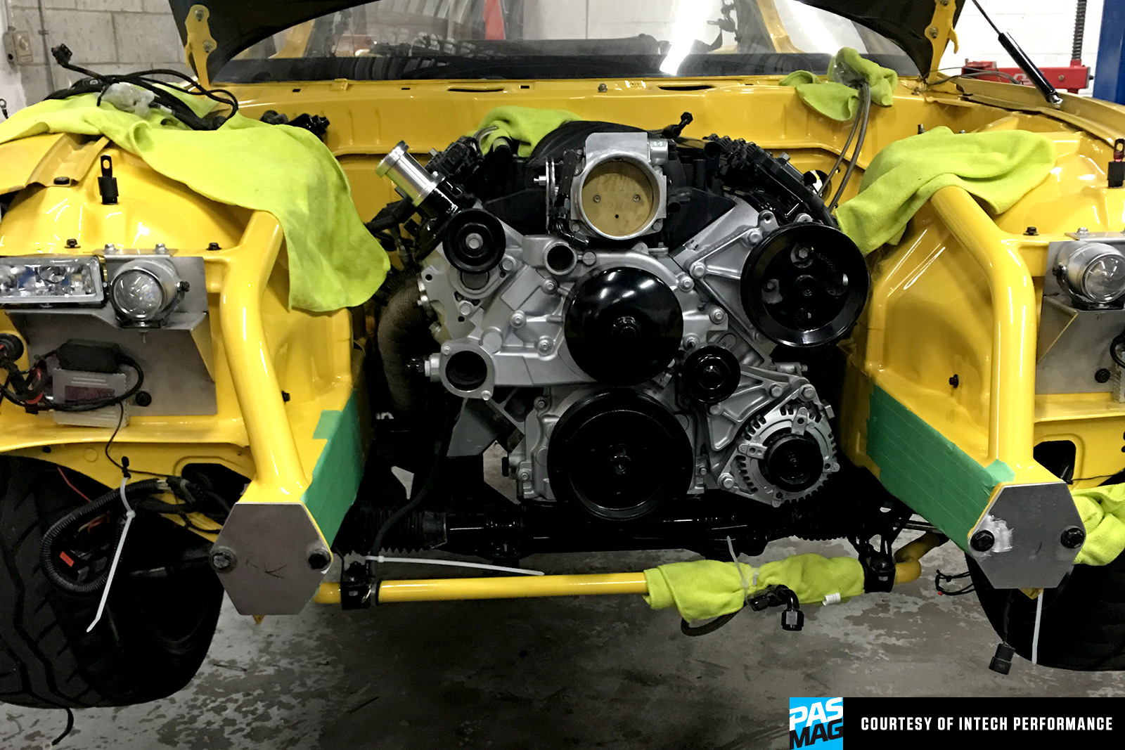 Intech Performance Shave and Tuck PASMAG Style 2017 06