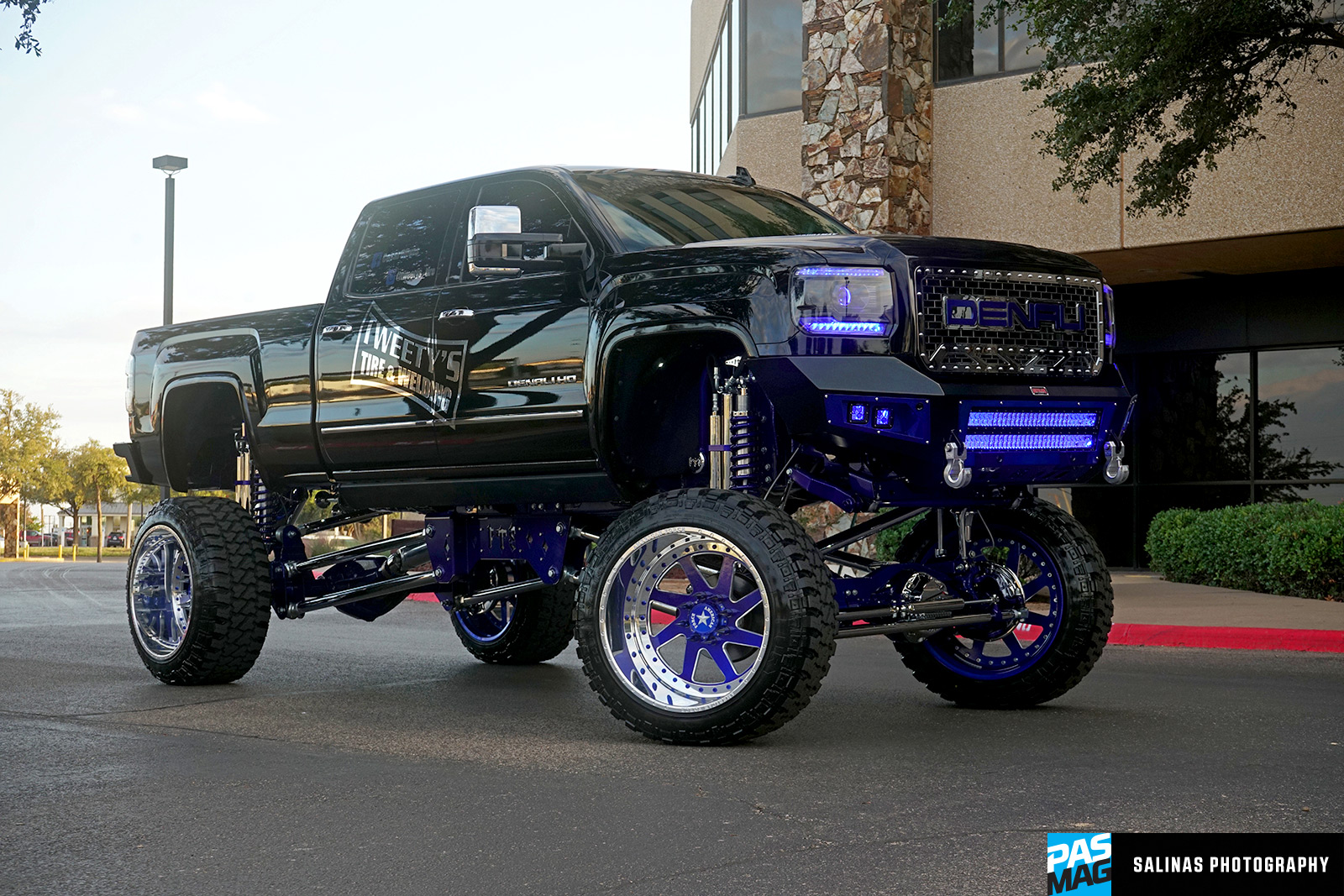 Tweetys Towing Denali F350 PAS 08