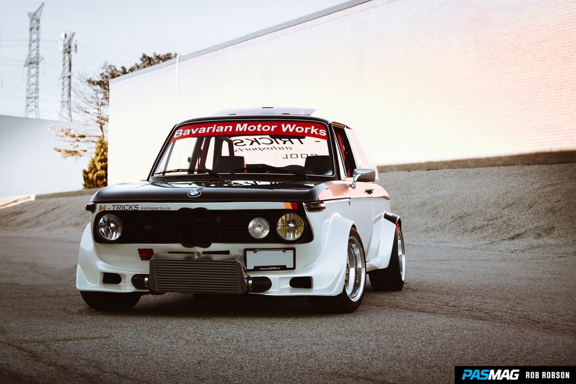 Respecting The Craft: Antonio & Ricardo Mendes's 1974 BMW 2002