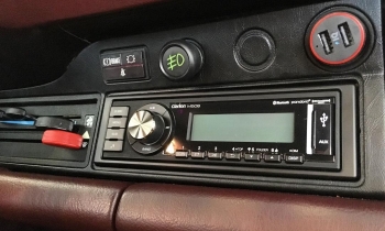 Clarion M508 Single Din Digital Source Head Unit