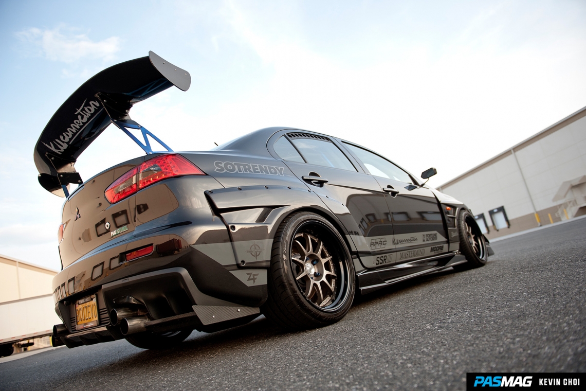 Full Potential: Mark Aquino's 2010 Mitsubishi Lancer Evolution - Essentials