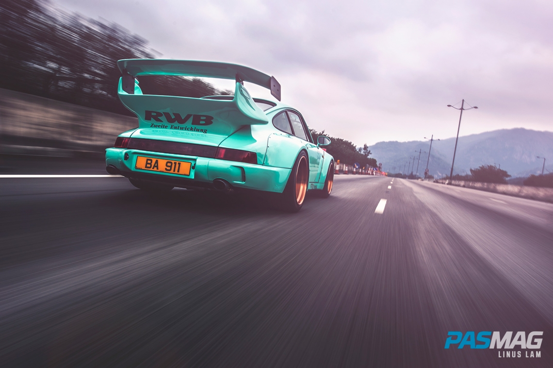 One Love: RWBHK's 1990 Porsche 911 Carrera 964