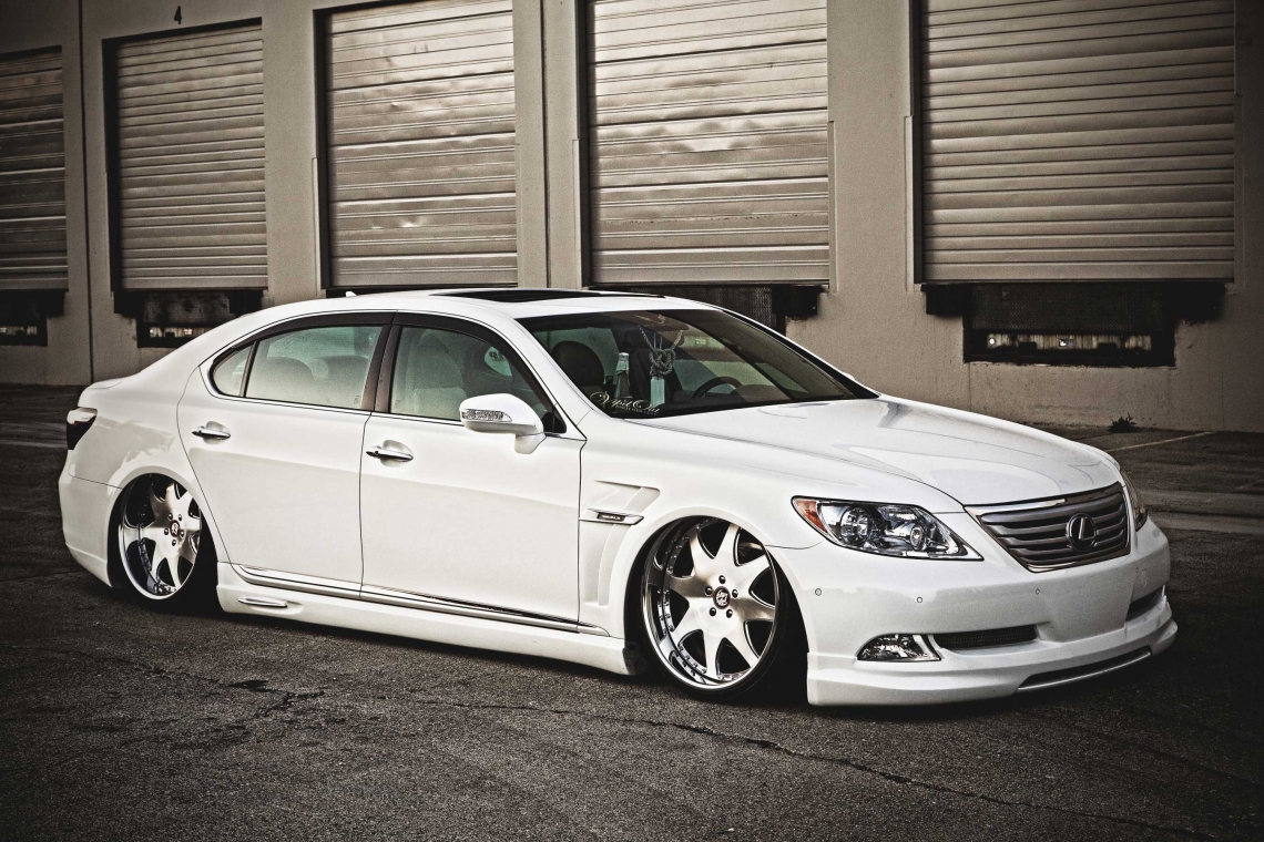 Urban Royalty: Nat Huynh's 2007 Lexus LS460L