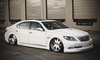 Urban Royalty: Nat Huynh's 2007 Lexus LS460L