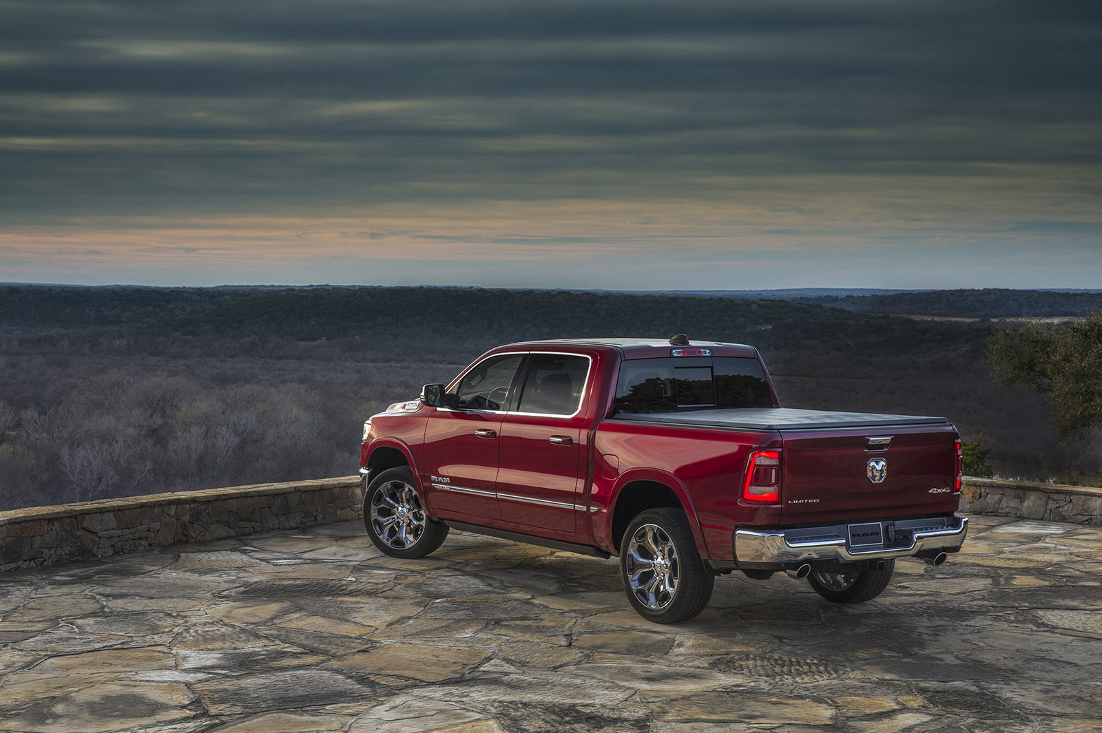 04 2019 Dodge Ram PASMAG