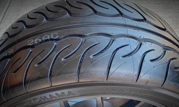 Yokohama Advan Neova AD08R Tire Review