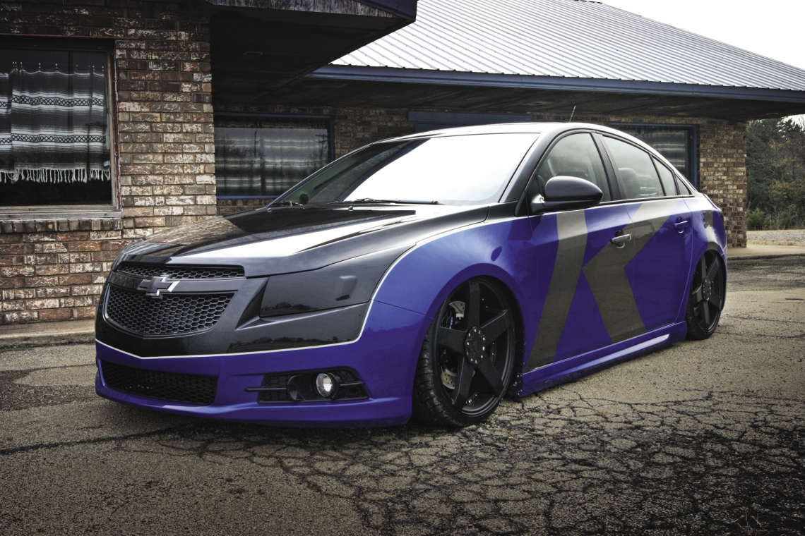 Cruze Missile: Kicker's 2011 Chevrolet Cruze LTZ