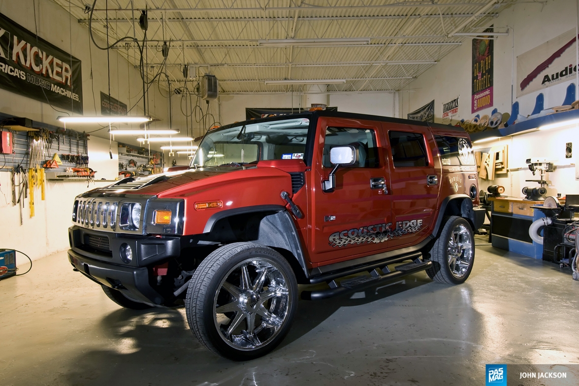 Bass Box: Acoustic Edge's 2003 Hummer H2