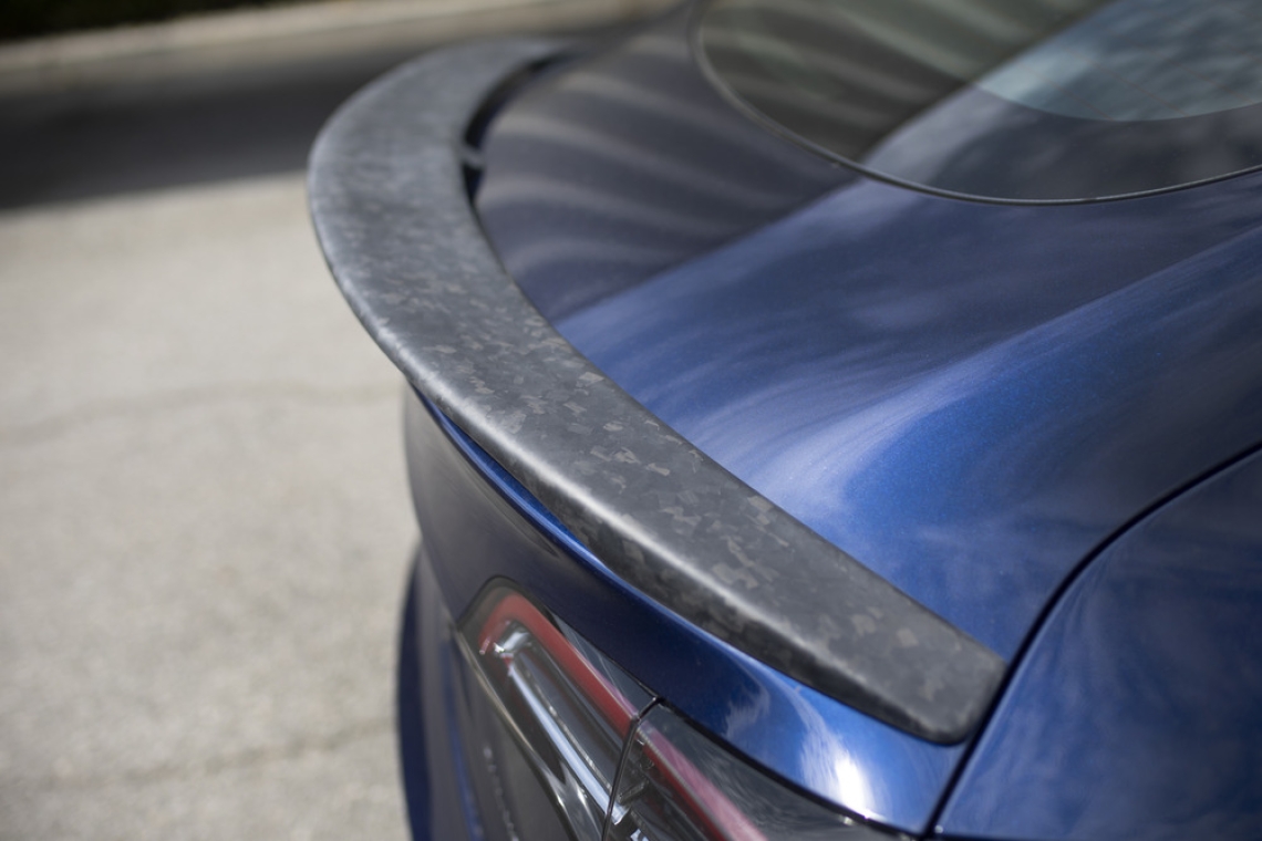 MCP Pre-Preg Carbon Fiber Spoiler for Tesla Model 3/Model S