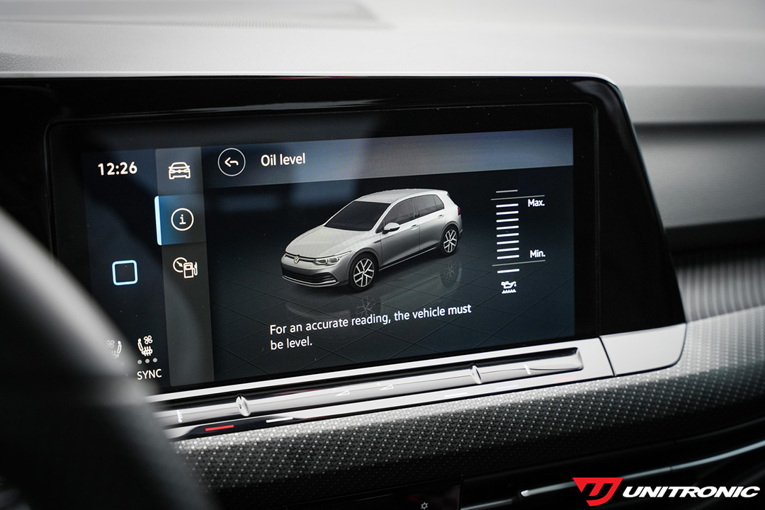 Volkswagen Golf R infotainment screen displaying the electronic engine oil level monitor with Unitronic branding.