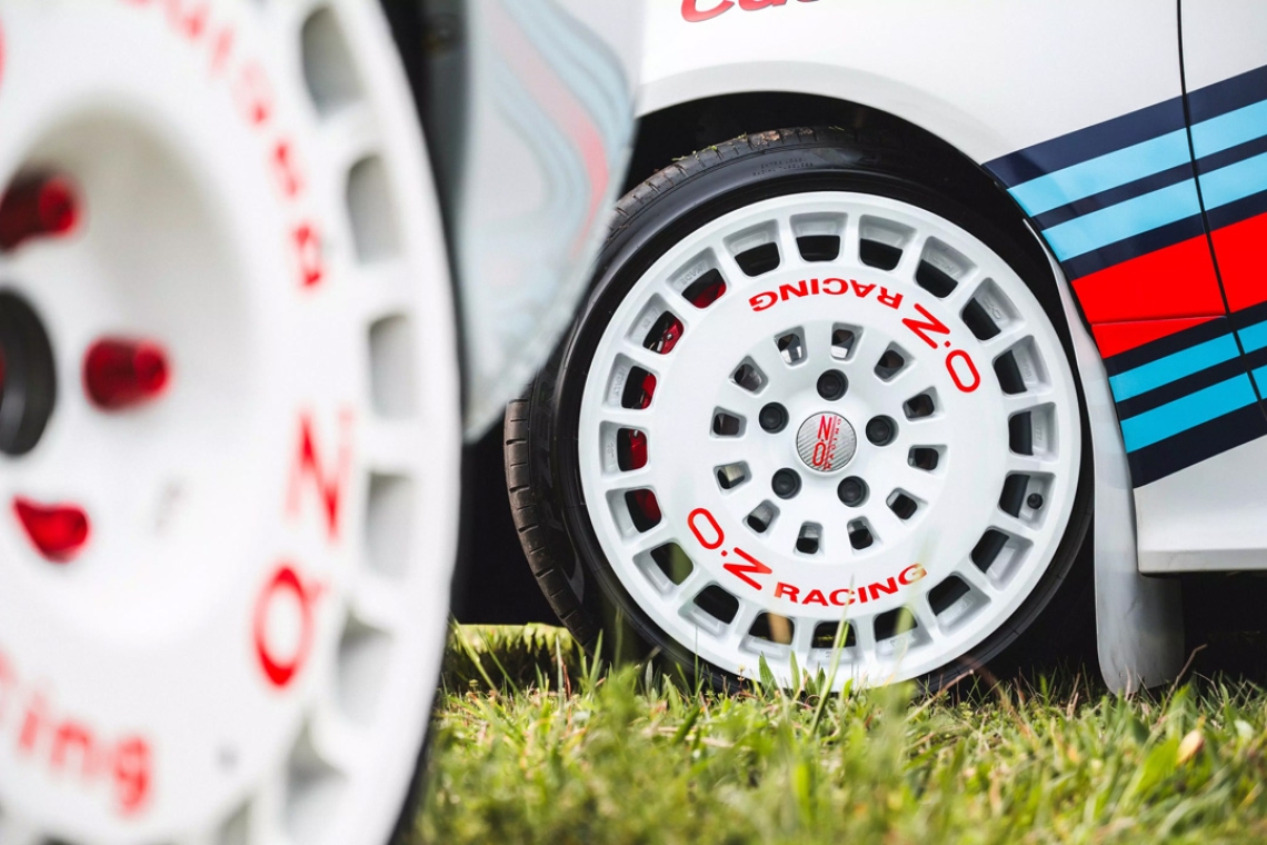 OZ Racing Revives the Legendary RR40 Wheel