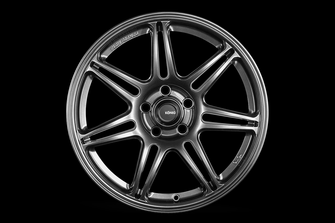 Konig OCTRIX Flow Formed wheel shown from the front in Smoked Platinum finish with split seven-spoke design.