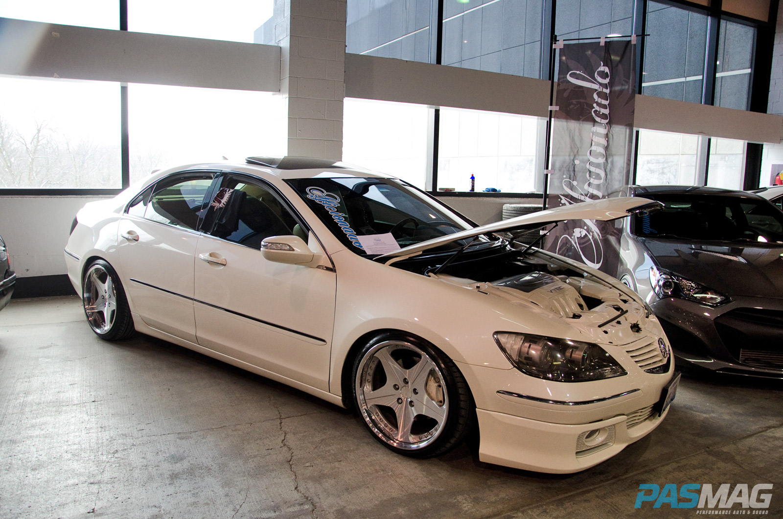 PASMAG Tuner Galleria Chicago Illinois 2014 Ray Flores Sexy Eva Acura Front